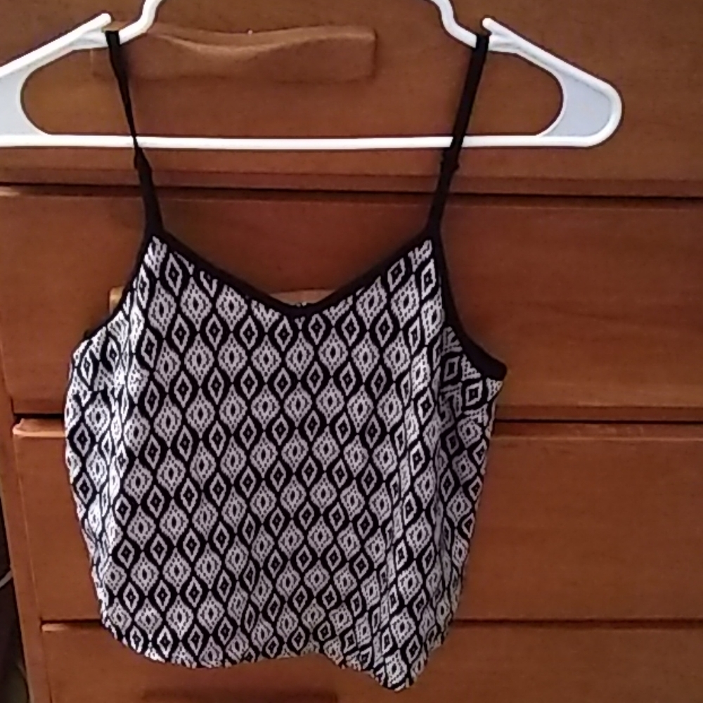 ⭐Buy 2 get 1 free⭐CUTE!! flair adjustable tank crop top